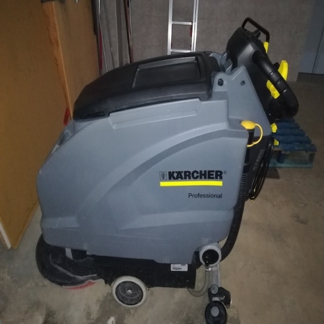 CLEANING MACHINES - LLERENA