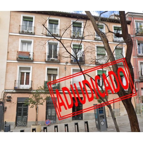 PISO - PLAZA CAMBRONERO 2 - MADRID